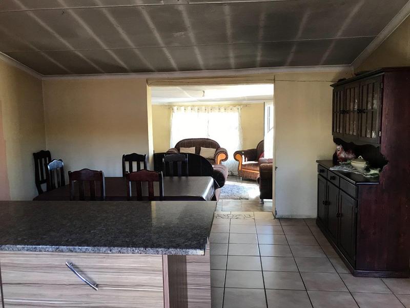 3 Bedroom Property for Sale in Bochabella Free State